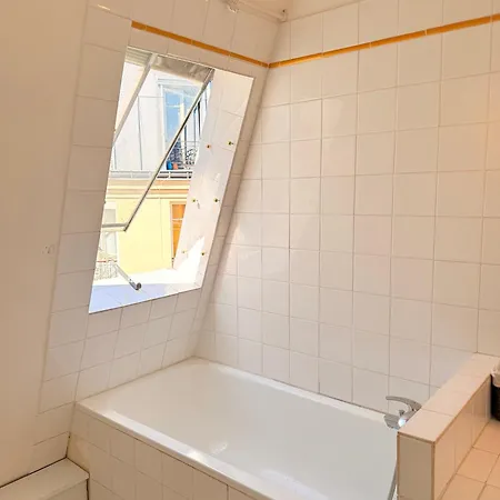 Cozy Near Marais Appartement
